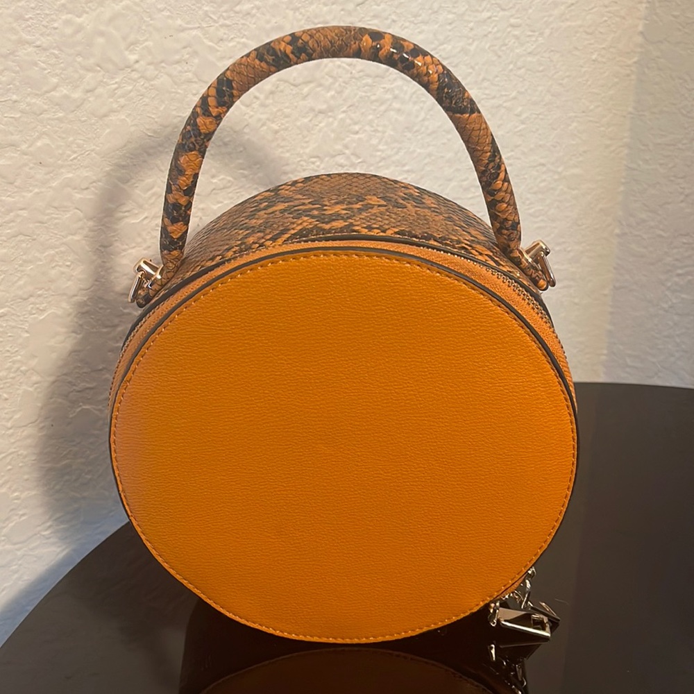Round leather handbag